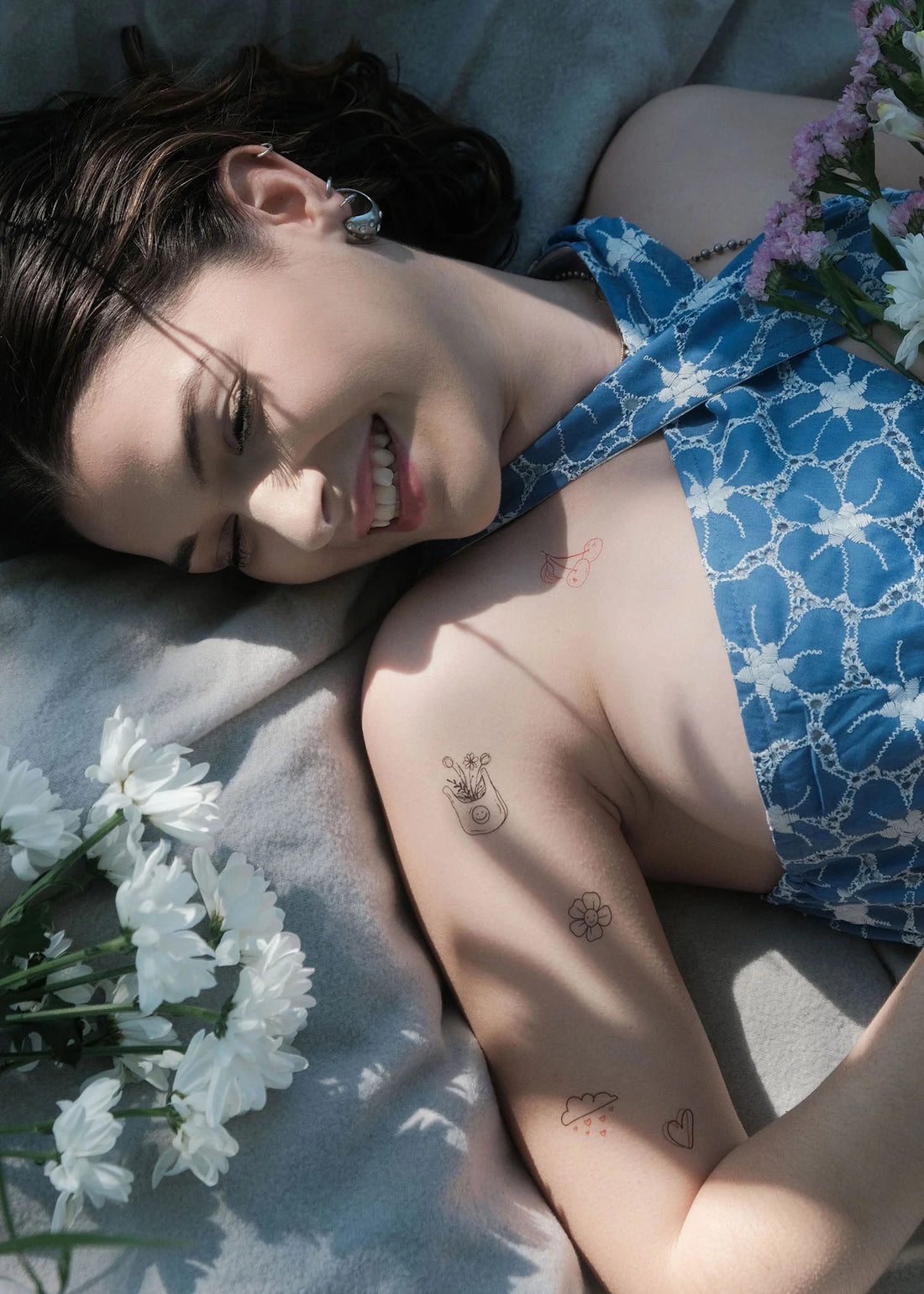 Set 15 tatuaje temporare Inimi și zâmbete